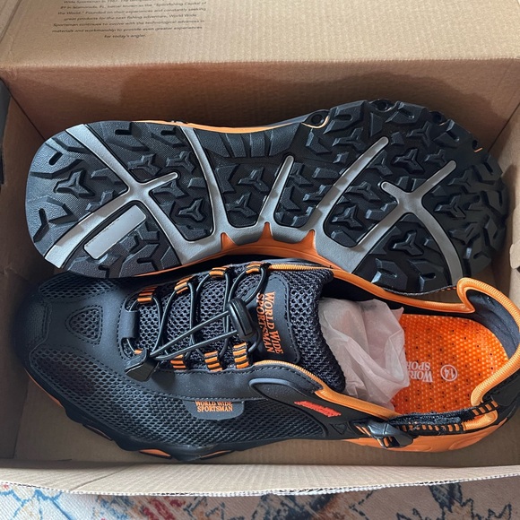 mens water shoes size 14 wide